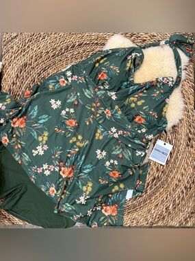 Hannah Nicole Green Floral Halter Tankini Swim Top